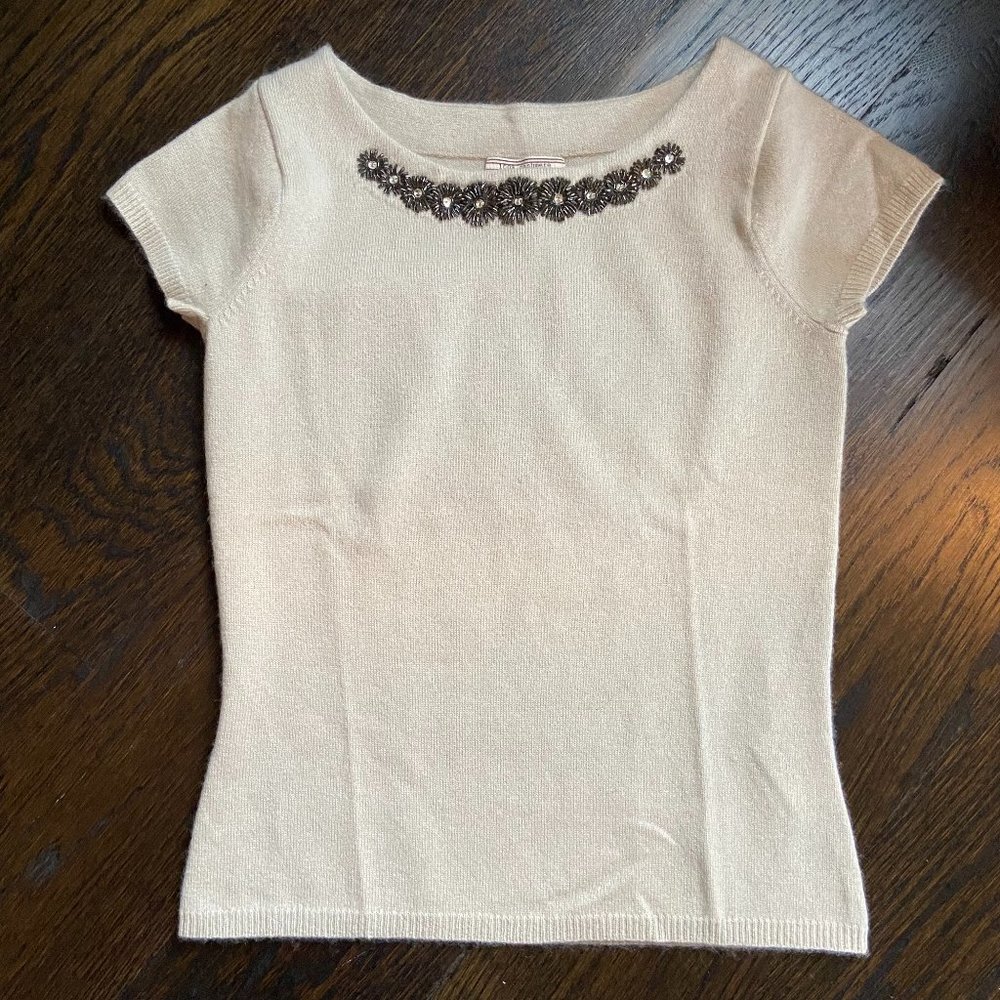 feminine and lightweight 100% Cashmere top